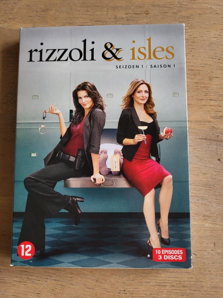 DVD Rizzoli & ISles seizoen 1, Vanaf 12 jaar, Ophalen of Verzenden, Zo goed als nieuw