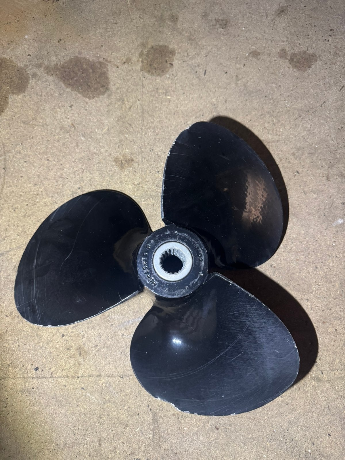 Schroef/propeller volvo penta (HS 15x15 R), Ophalen, Zo goed als nieuw, Motor en Techniek, Motorboot
