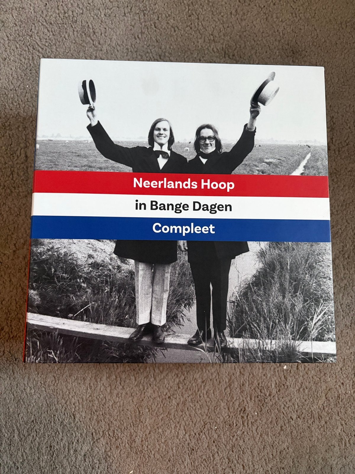 Neerlands Hoop in Bange Dagen Compleet - Boekenset, Ophalen of Verzenden, Zo goed als nieuw