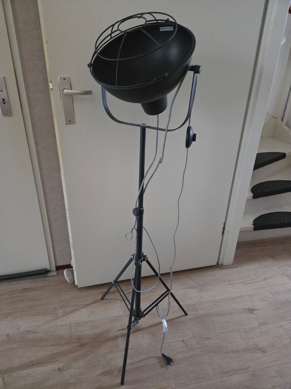 Lamp, Huis en Inrichting, Lampen | Losse lampen, Ophalen, E27 (groot), Led-lamp