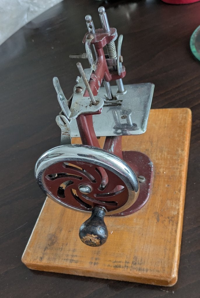 Vintage Essex MK1 miniatuur naaimachine, Antiek en Kunst, Ophalen of Verzenden