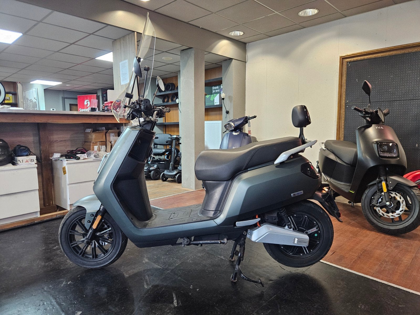 IVA E-Scooter S5 - Elektrische Scooter met Windscherm, Ophalen, Elektrisch