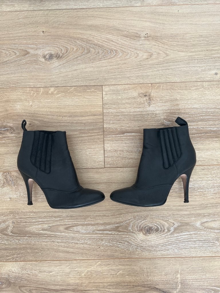 Elegante enkellaarsjes met hoge hakken, maat 40, Kleding | Dames, Schoenen, Ophalen, Zwart, Onbekend, Schoenen met hoge hakken