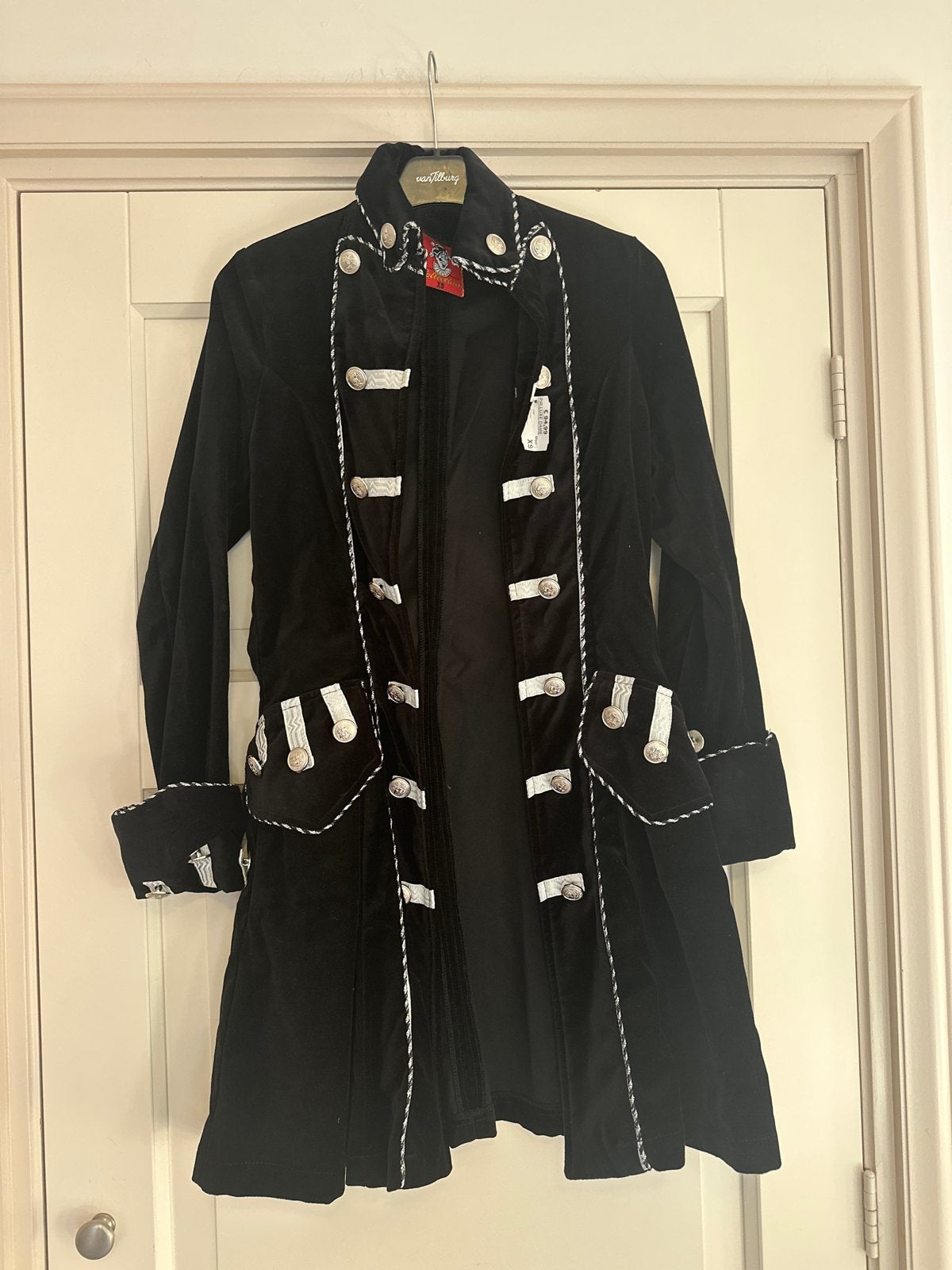 Nieuwe Zwarte Carnavalsjas - Piraten of Oeteldonk Stijl, Carnaval, Nieuw, Ophalen of Verzenden, Kleding