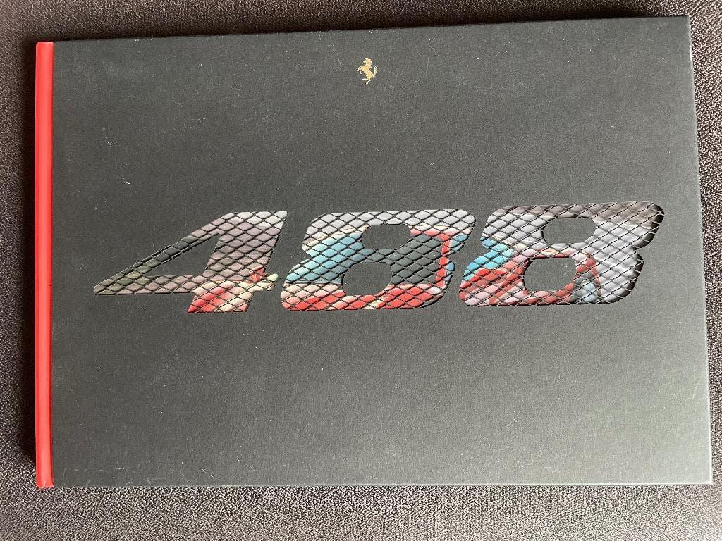 Ferrari brochure 488, Ophalen, Zo goed als nieuw, Ferrari