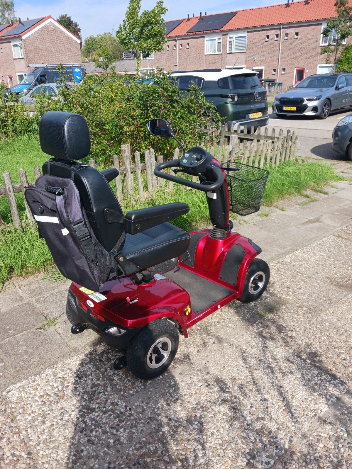 mooi gave rode scootmobiel, Ophalen, Zo goed als nieuw