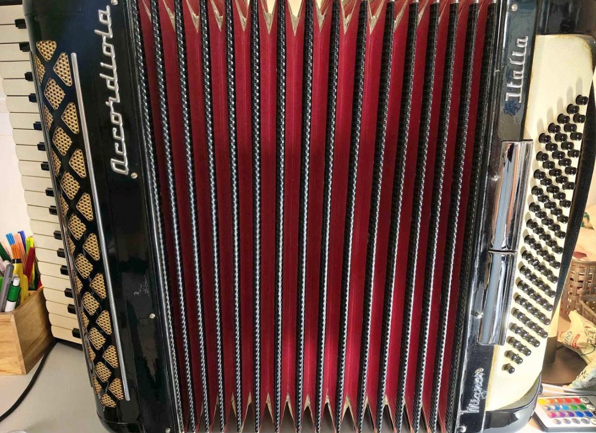 Accordeola Mignon 80 bas. Inruil 32 bas optie, Muziek en Instrumenten, Ophalen, Zo goed als nieuw, 80-bas, Overige merken