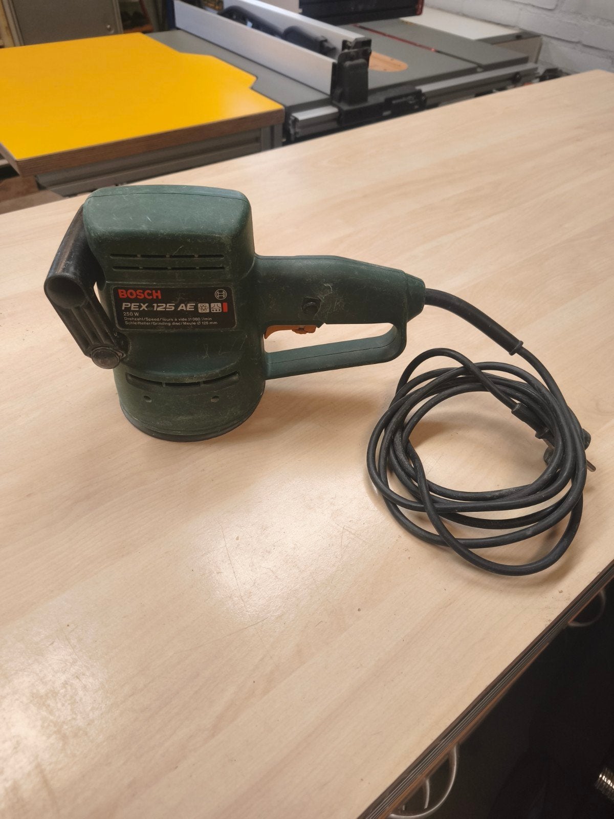 bosch schuurmachine, Ophalen of Verzenden, Gebruikt, Minder dan 600 watt, Vlakschuurmachine