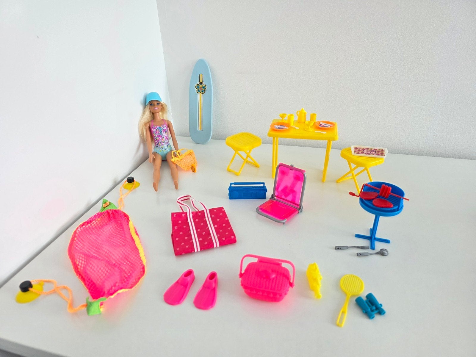 Barbie BBQ set met pop en accessoires, Ophalen of Verzenden, Gebruikt