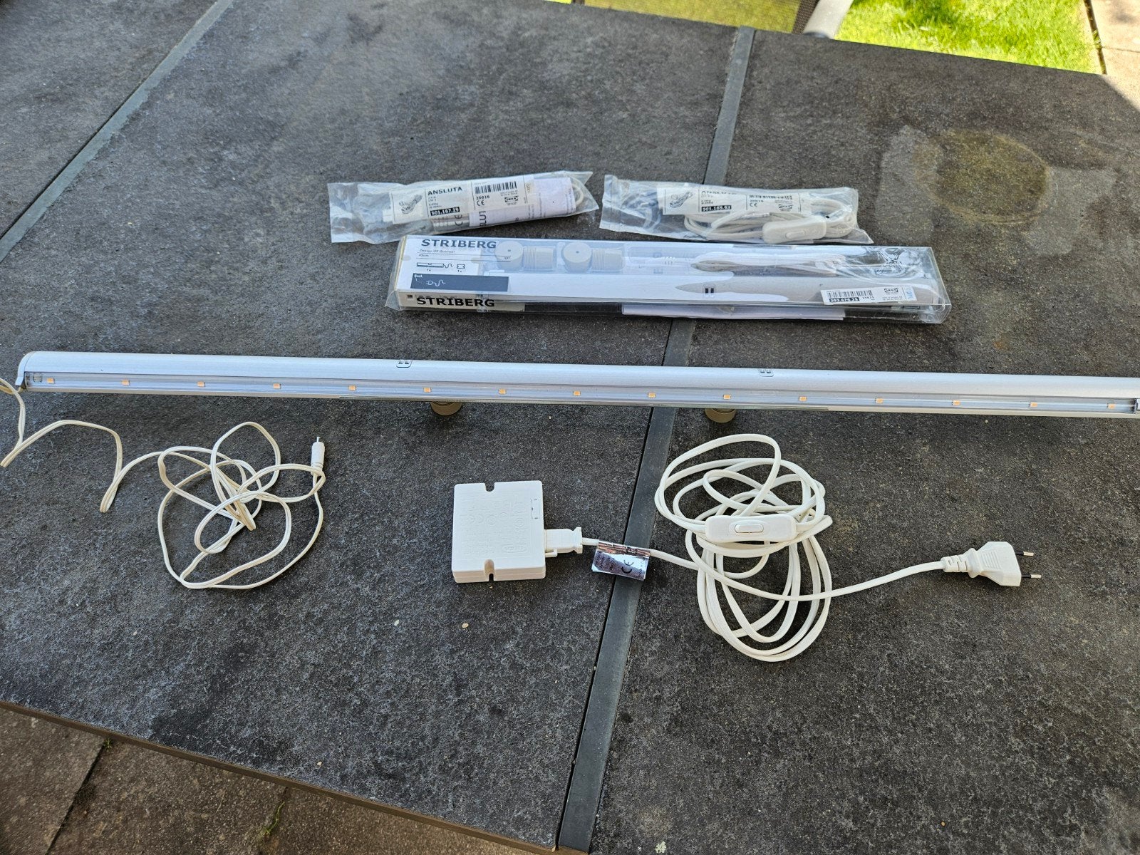 Ikea led kastverlichting Striberg complete set, Ophalen, Zo goed als nieuw, Modern