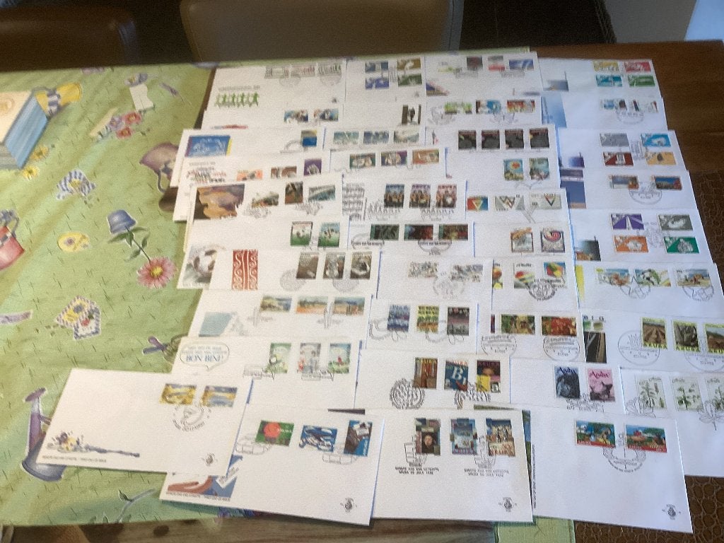 39 stuks Aruba onbeschreven No2 Heb ook Nederland jaargange, Postzegels en Munten, Ophalen of Verzenden, Buitenland