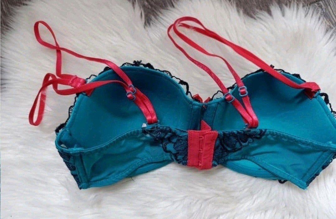 Hunkemöller BH - Blauw met rood en zwart kant 70D, Hunkemöller, Ophalen of Verzenden, Meerkleurig, BH