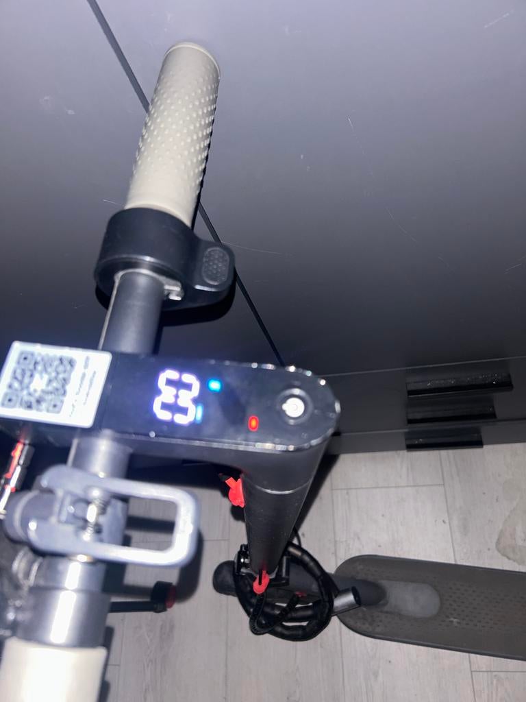 Xiaomi elektrische step (E-scooter), Fietsen en Brommers, Steps, Ophalen of Verzenden, Gebruikt, Elektrische step (E-scooter)