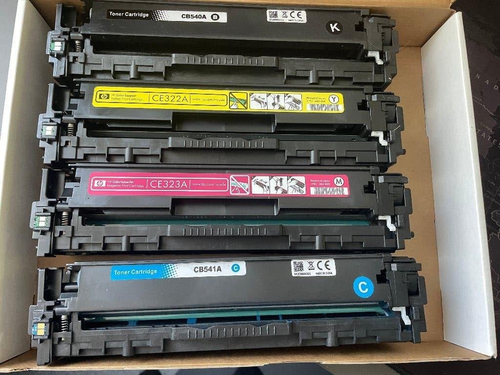 Kleuren toners (CB540A, CE322A, CE323A, CB541A), Computers en Software, Printerbenodigdheden, Gebruikt, Toner, Ophalen