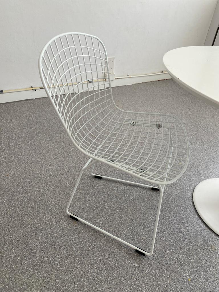 Bertoia stoel wit, Gebruikt, Wit, Ophalen of Verzenden, Metaal