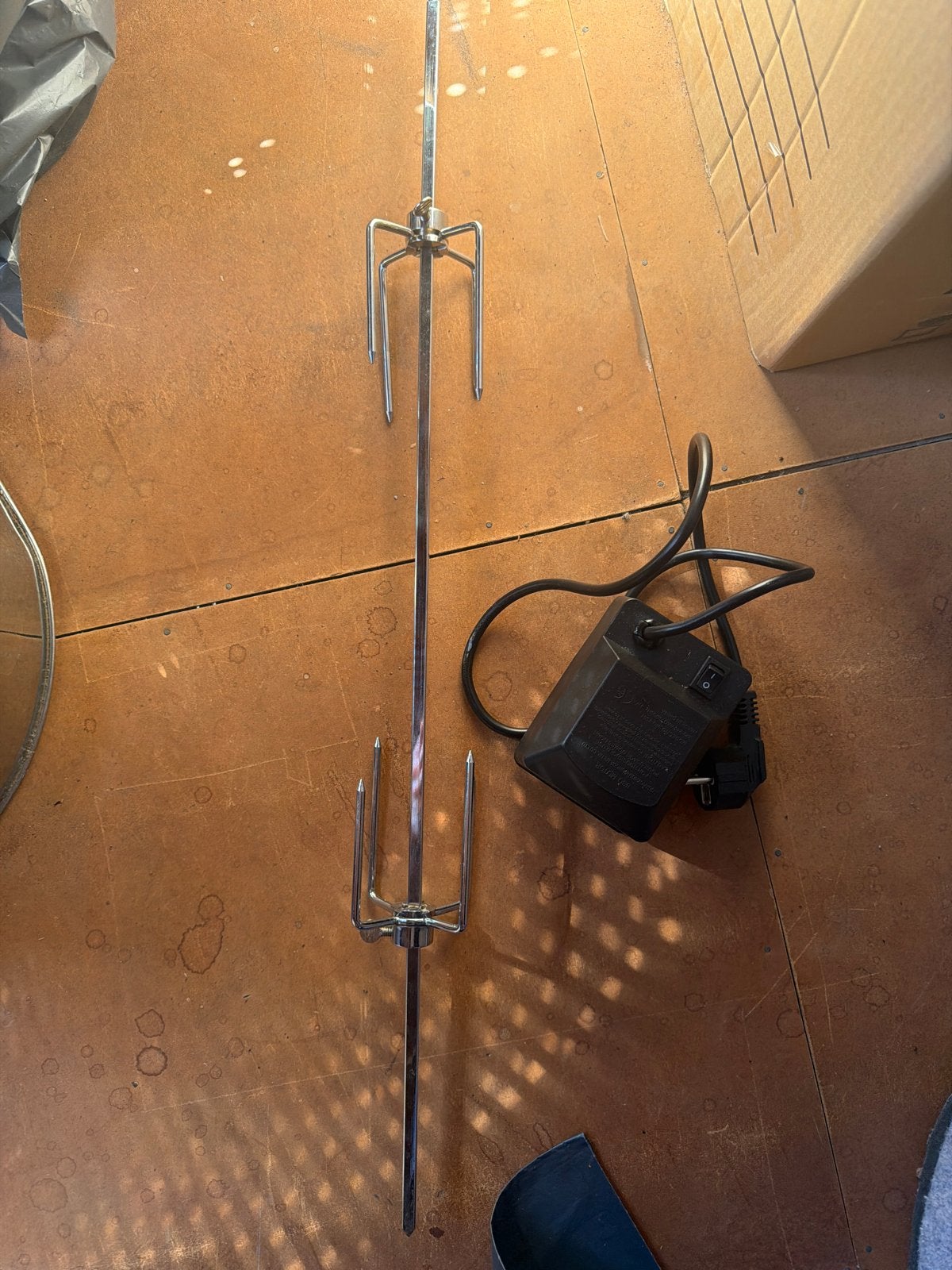 Boretti BBQ Draaispit met Motor - Zo goed als nieuw, Tuin en Terras, Barbecue-accessoires, Ophalen, Zo goed als nieuw
