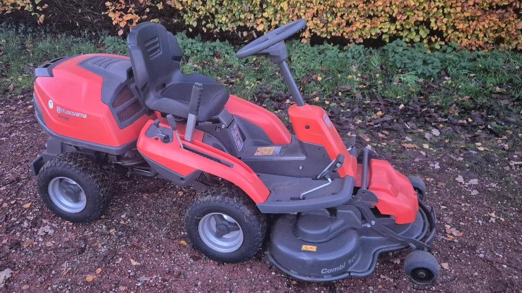 Husqvarna zitmaaier Rider 214T, Ophalen, Gebruikt, Mulchfunctie, 90 tot 120 cm