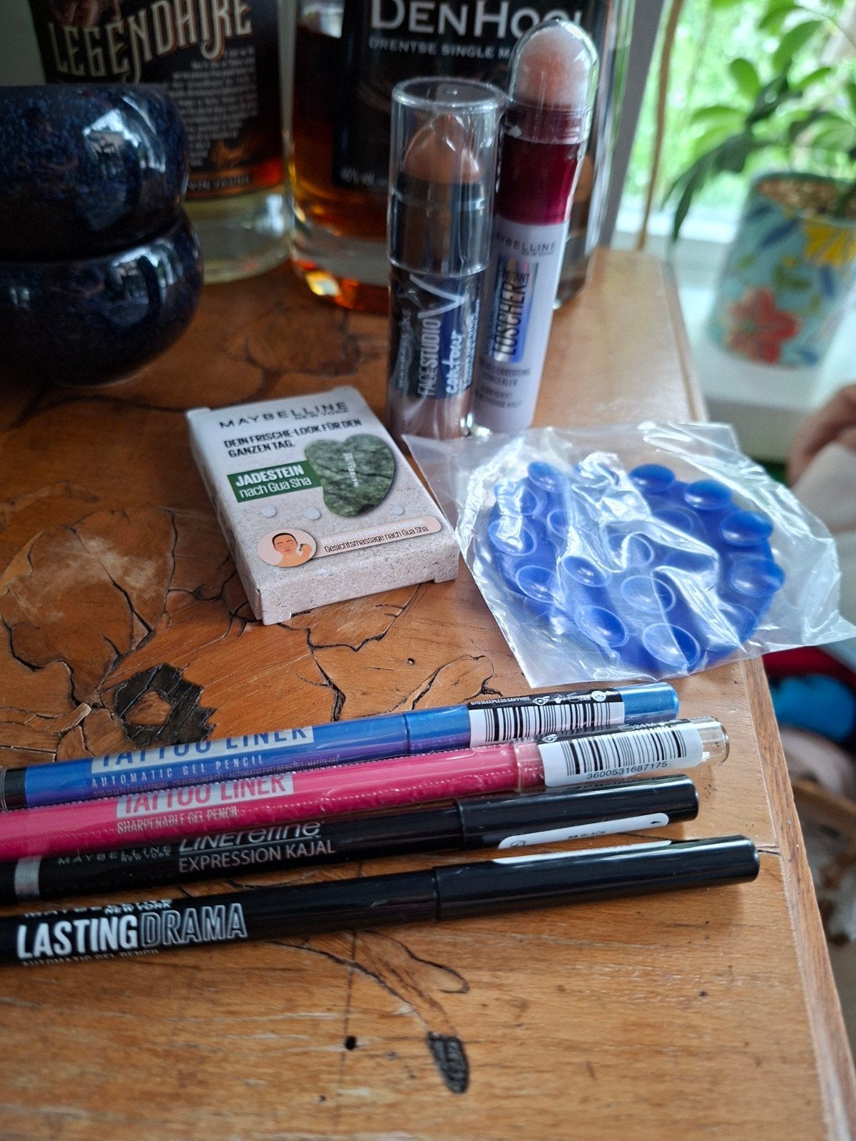 Maybelline Make-up Set: Concealer, Contour, Liners & Gua Sha, Overige kleuren, Gehele gezicht, Nieuw, Ophalen of Verzenden
