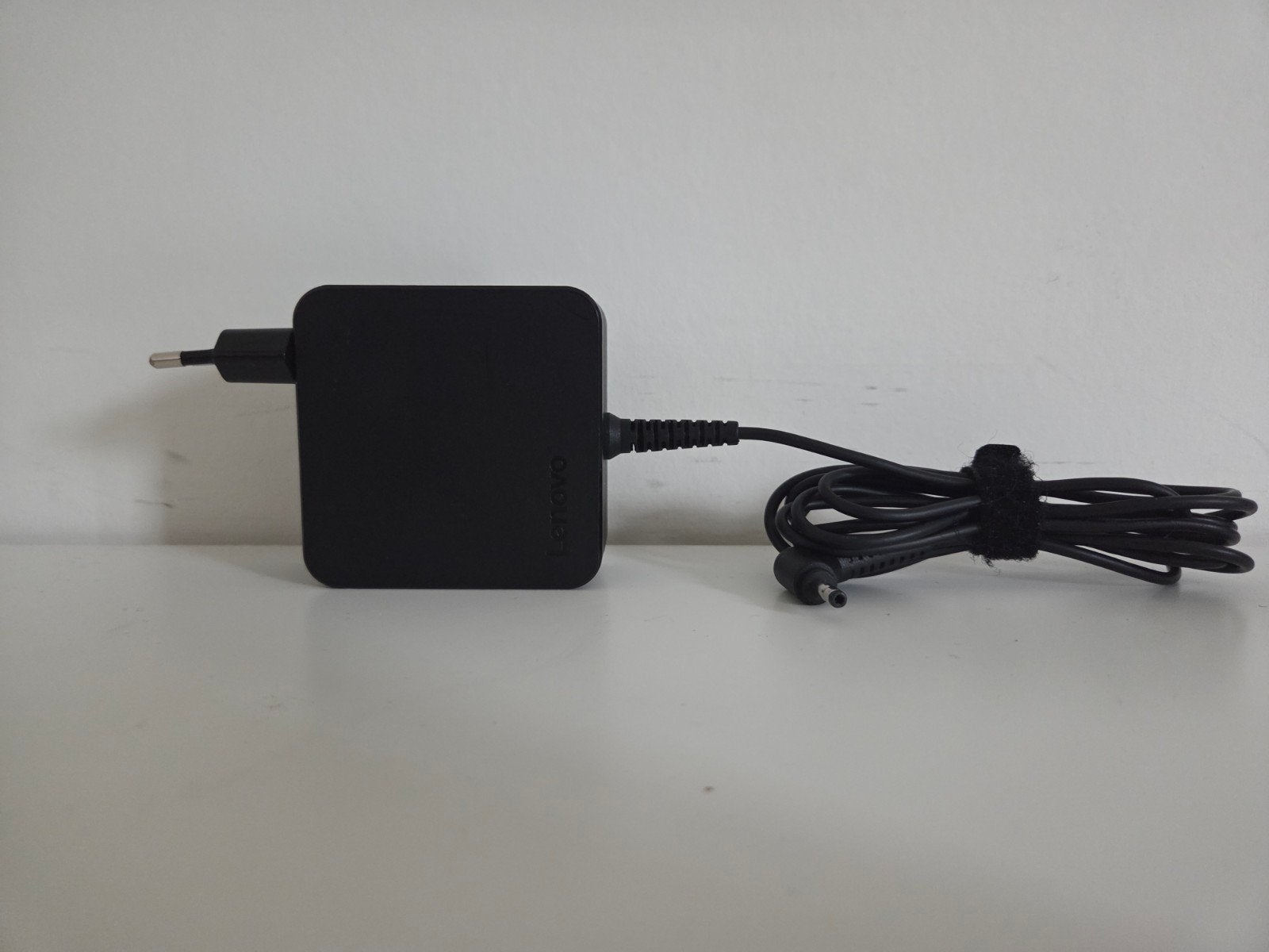 Lenovo 65w AC Wall Adapter., Ophalen of Verzenden, Gebruikt, Lenovo