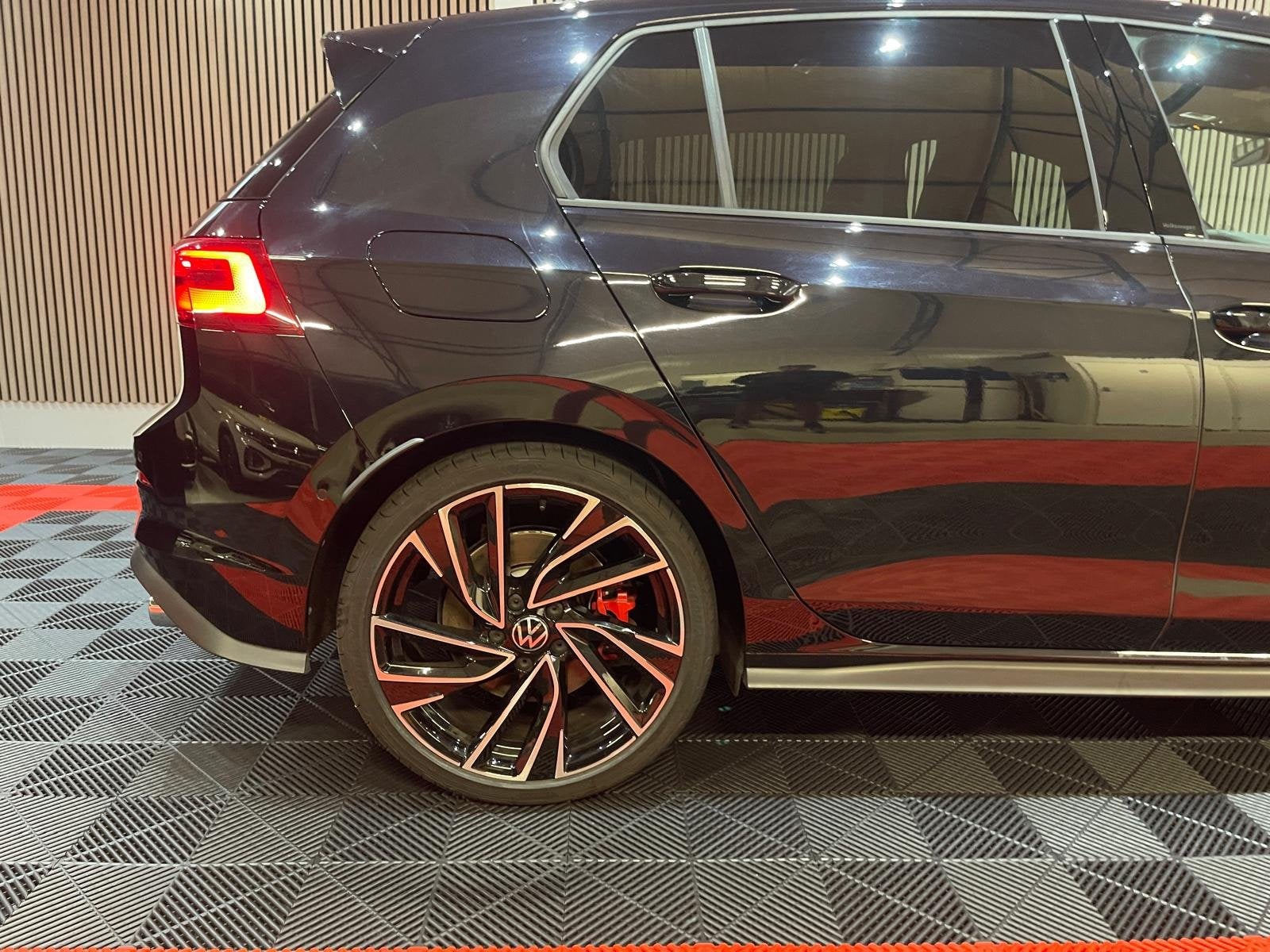 Volkswagen GOLF 2.0 TSI GTI Performance Pano Leder Camera Ke, Automatische klimaatregeling, Euro 6, 4 cilinders, Zwart