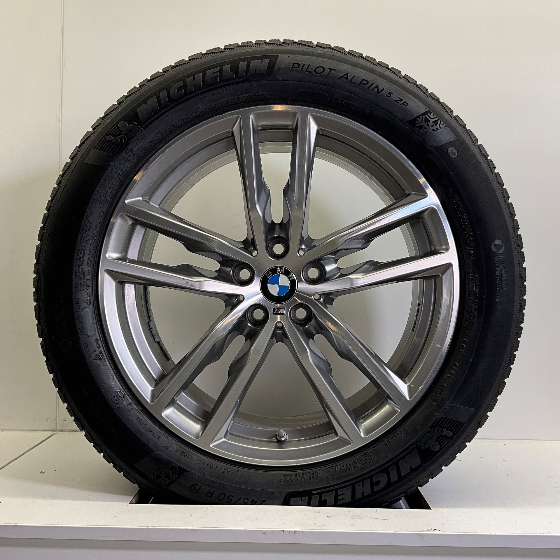 BMW X3 G01 EN X4 G02 SET VELGEN + WINTERBANDEN 19 INCH ORIG., 19 inch, Gebruikt, 255 mm, -