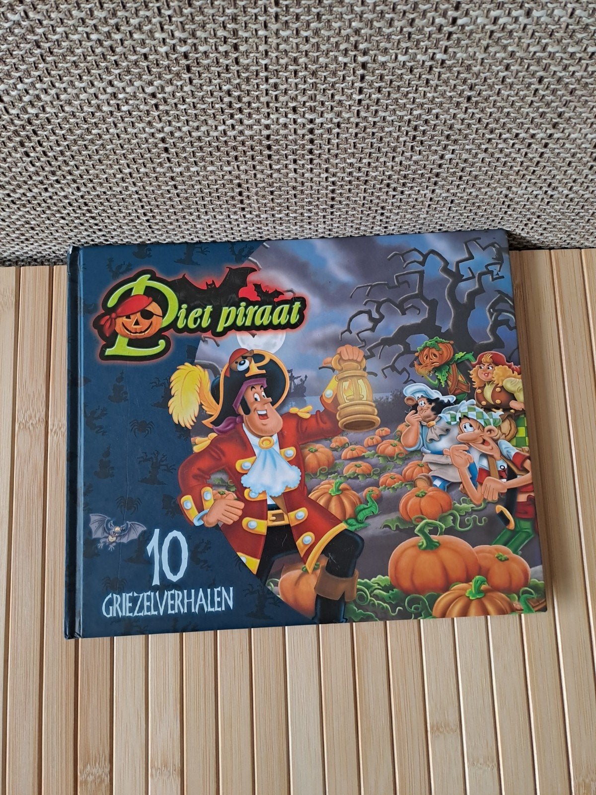 Kinder boek Piet Piraat 10 Griezelverhalen., Ophalen of Verzenden