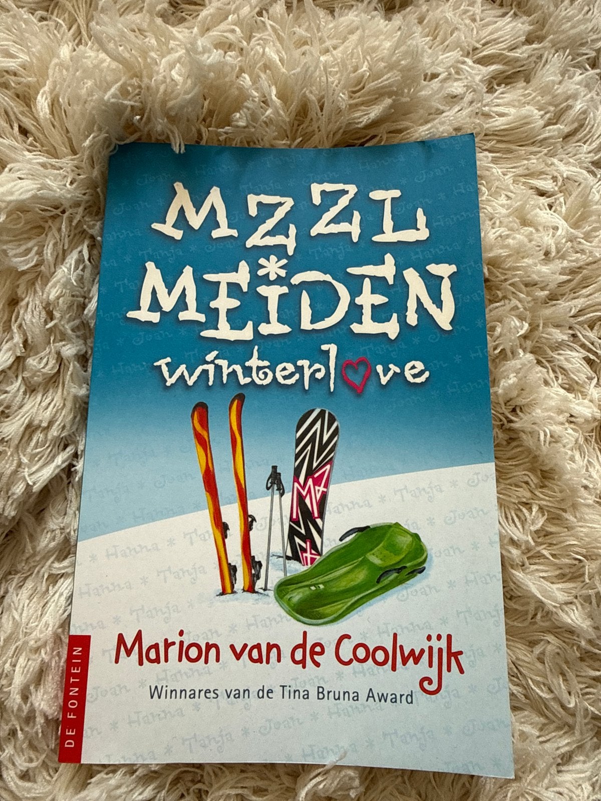 MZZL Meiden Winterlove - Marion van de Coolwijk, Boeken, Ophalen of Verzenden, Zo goed als nieuw, Fictie