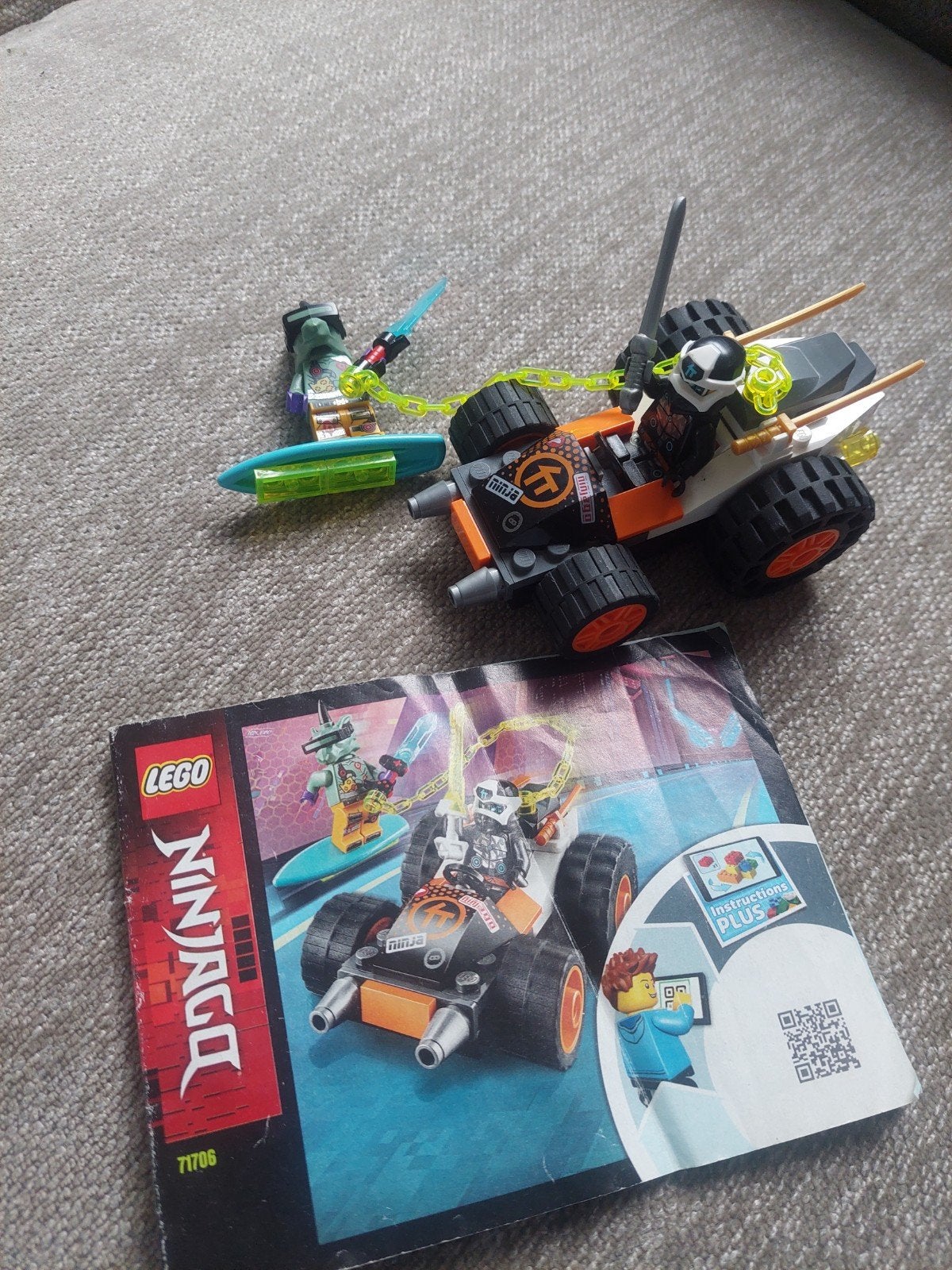 Lego Ninjago set 71706 met figuurtjes en zwaard, Gebruikt, Lego, Ophalen of Verzenden, Inclusief instructies