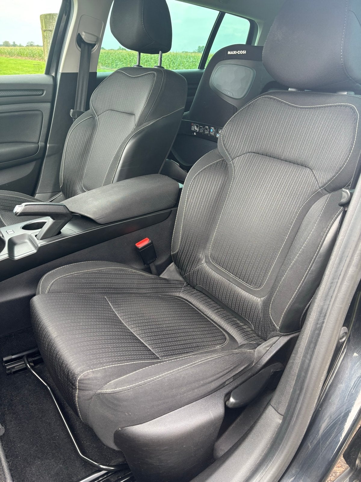 Foto 12 van Renault Mégane 1.2 Energy TCe 130pk 2017 Zwart