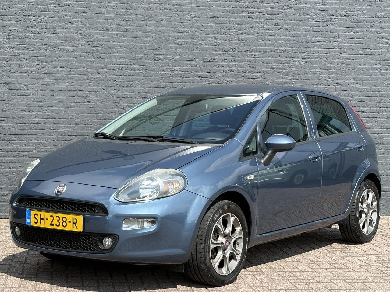 Fiat Punto Evo 0.9 TwinAir Sempre | Navigatie | Cruise Contr, 101 pk, Gebruikt, Automatische klimaatregeling, 875 cc