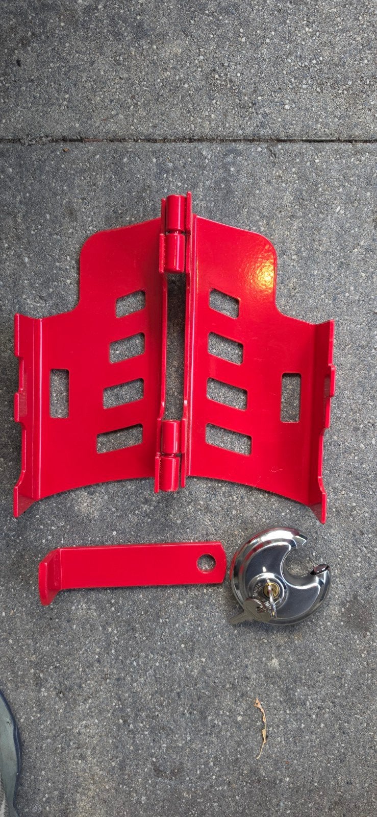 Rood Disselslot voor aanhanger/caravan, Ophalen, Gebruikt