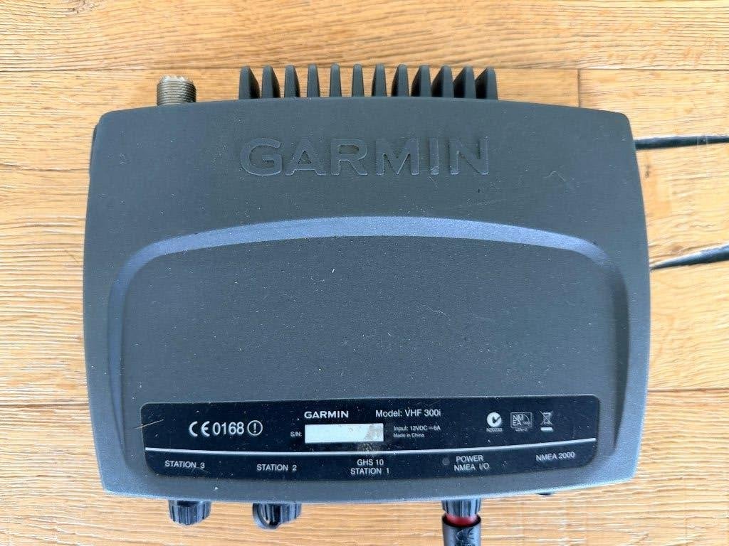 Garmin NMEA 2000 VHF 300 Black box VHF marifoon werkend, Ophalen, Zo goed als nieuw, Communicatie