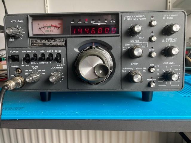 te koop een yaesu  225RD, Ophalen of Verzenden, Gebruikt, Zender en Ontvanger