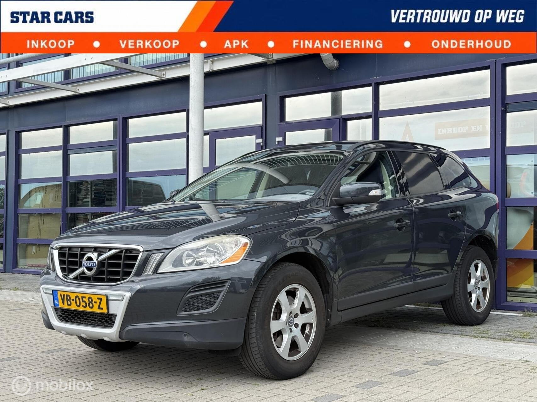 Volvo XC60 2.0 D3 FWD Summum AUT| Grijs kenteken| Cruise, Auto's, Euro 5, 136 pk, Gebruikt, 1984 cc