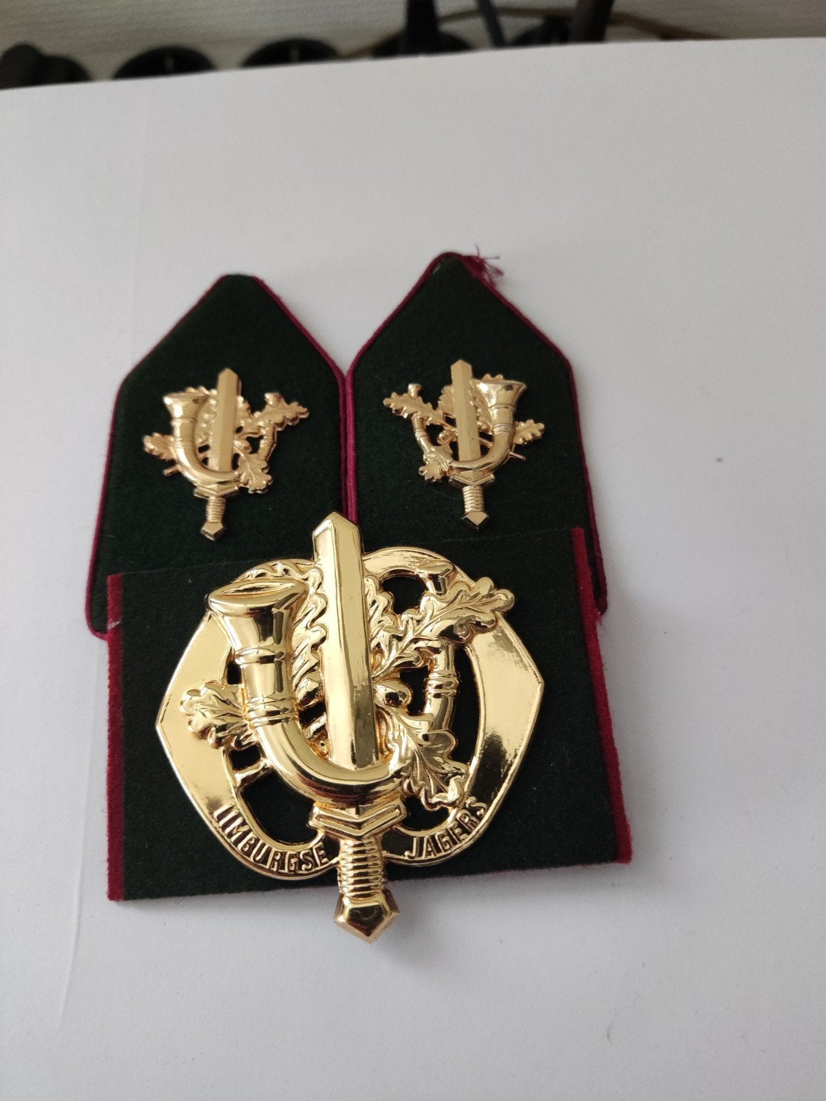 Setje Limburgse Jagers, nieuw, Nato, Verzamelen, Ophalen of Verzenden, Landmacht, Nederland, Embleem of Badge