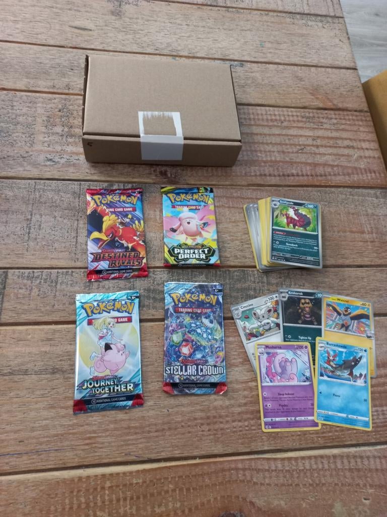 Pokemon booster pakket, Hobby en Vrije tijd, Verzamelkaartspellen | Pokémon, Ophalen of Verzenden, Nieuw, Booster, Foil
