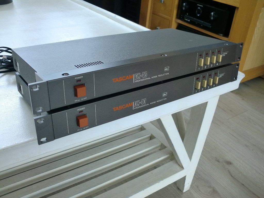 2 x Tascam DX-4D DBX Noise Reduction System nette staat., Ophalen of Verzenden, Gebruikt