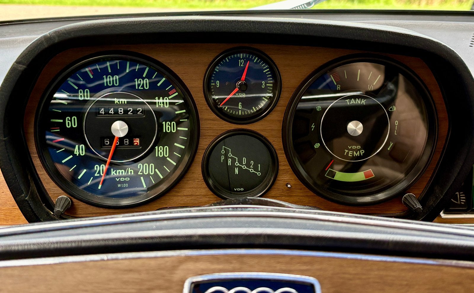 Audi 100 LS 2-deurs 1972 type C1 Automaat, foto 6