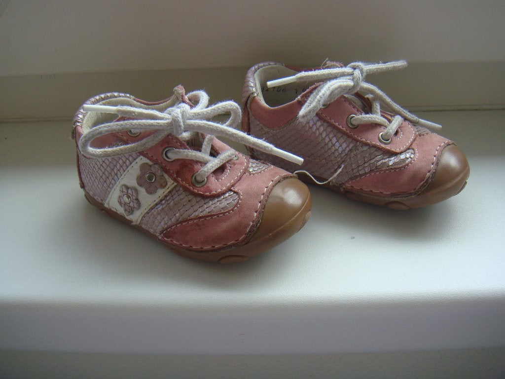Bunnies schoenen maat 19, Gebruikt, Meisje, Schoenen, Ophalen of Verzenden