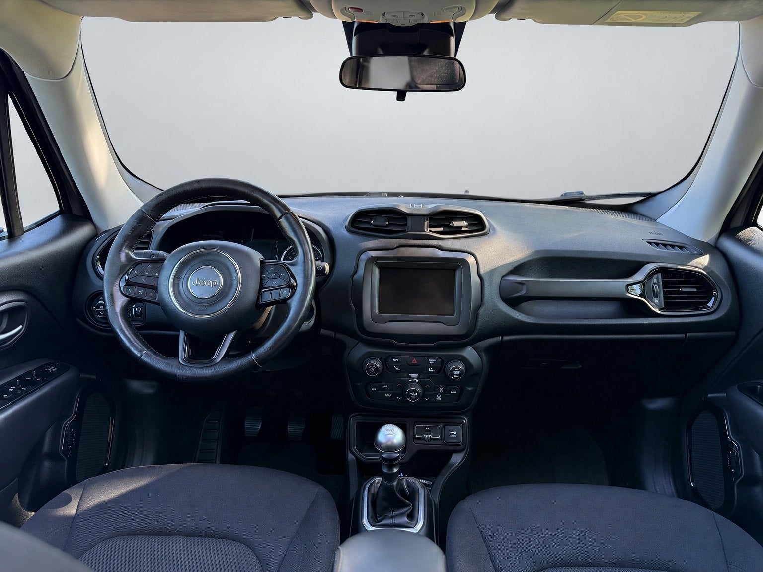 Jeep RENEGADE 1.0T Limited sport, electrisch glazen panorama, Auto's, Voorwielaandrijving, 15 km/l, Automatische klimaatregeling