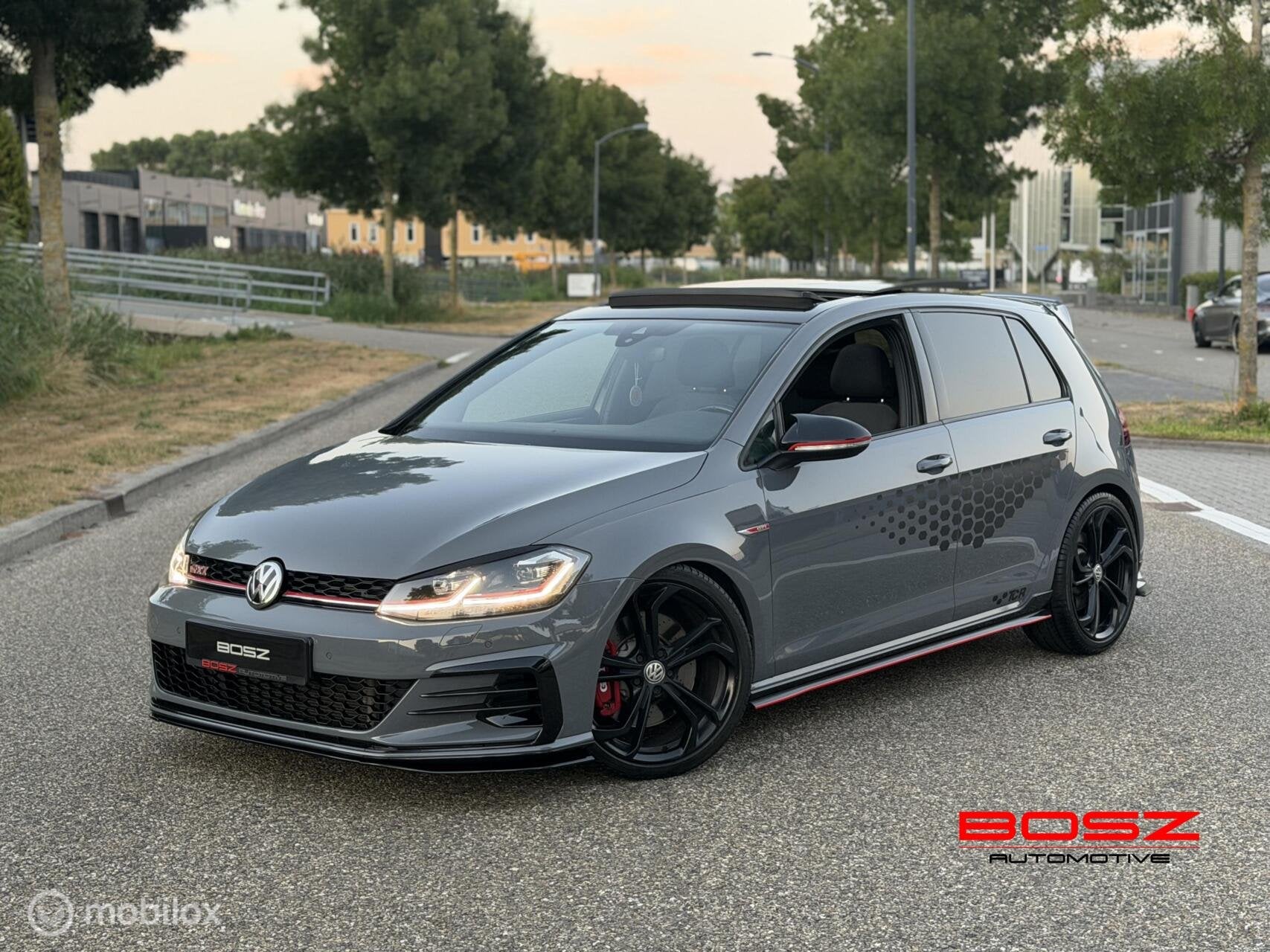 Volkswagen Golf 7.5 2.0 TSI GTI TCR DSG PANO NARDO DCC BULLX, Auto's, Dealer onderhouden, 15 km/l, 4 cilinders, Alcantara
