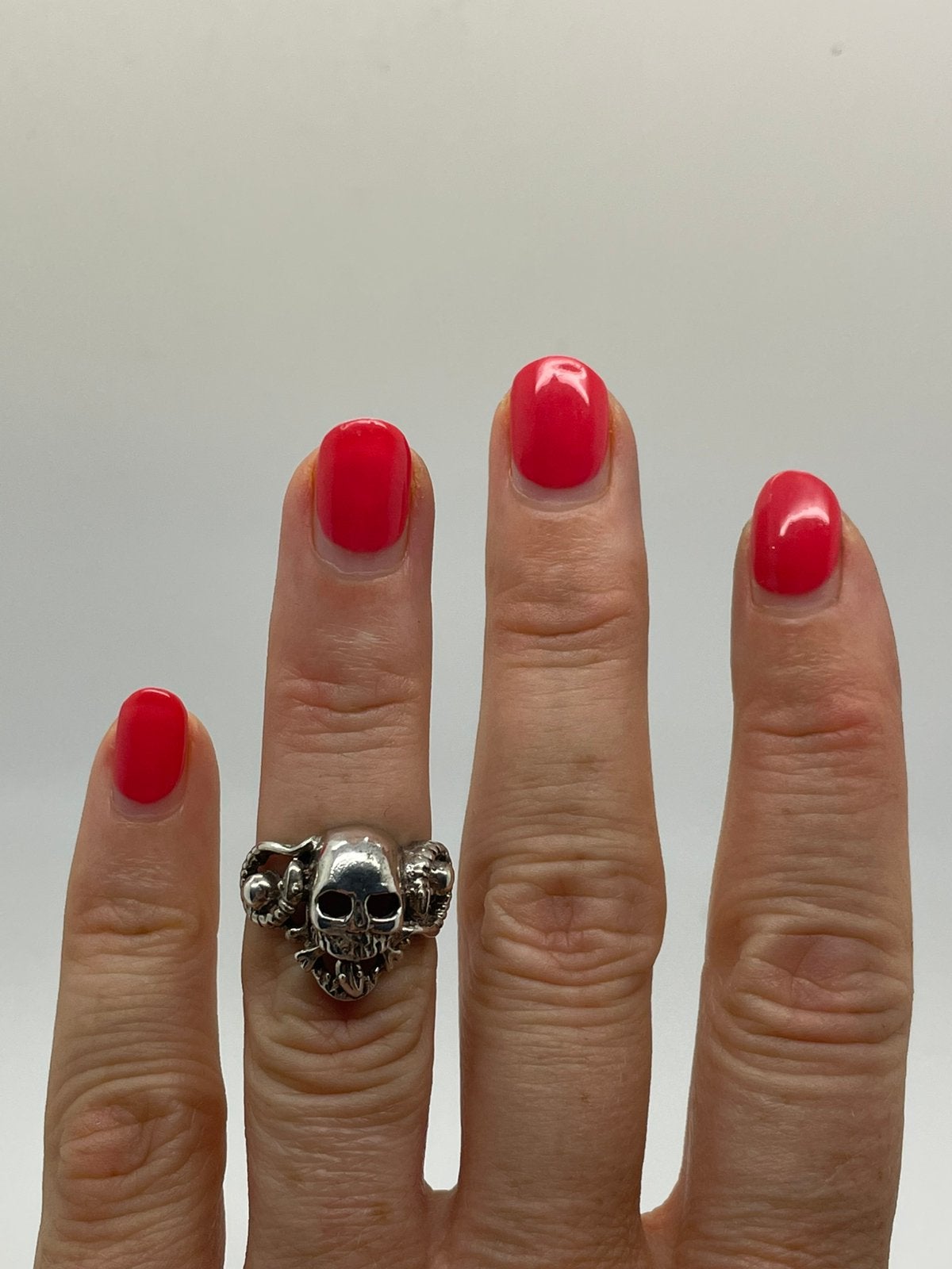 F629 Prachtige zilveren skull snakes ring maat 16, Ophalen of Verzenden, Kleiner dan 17, X, Dame of Heer