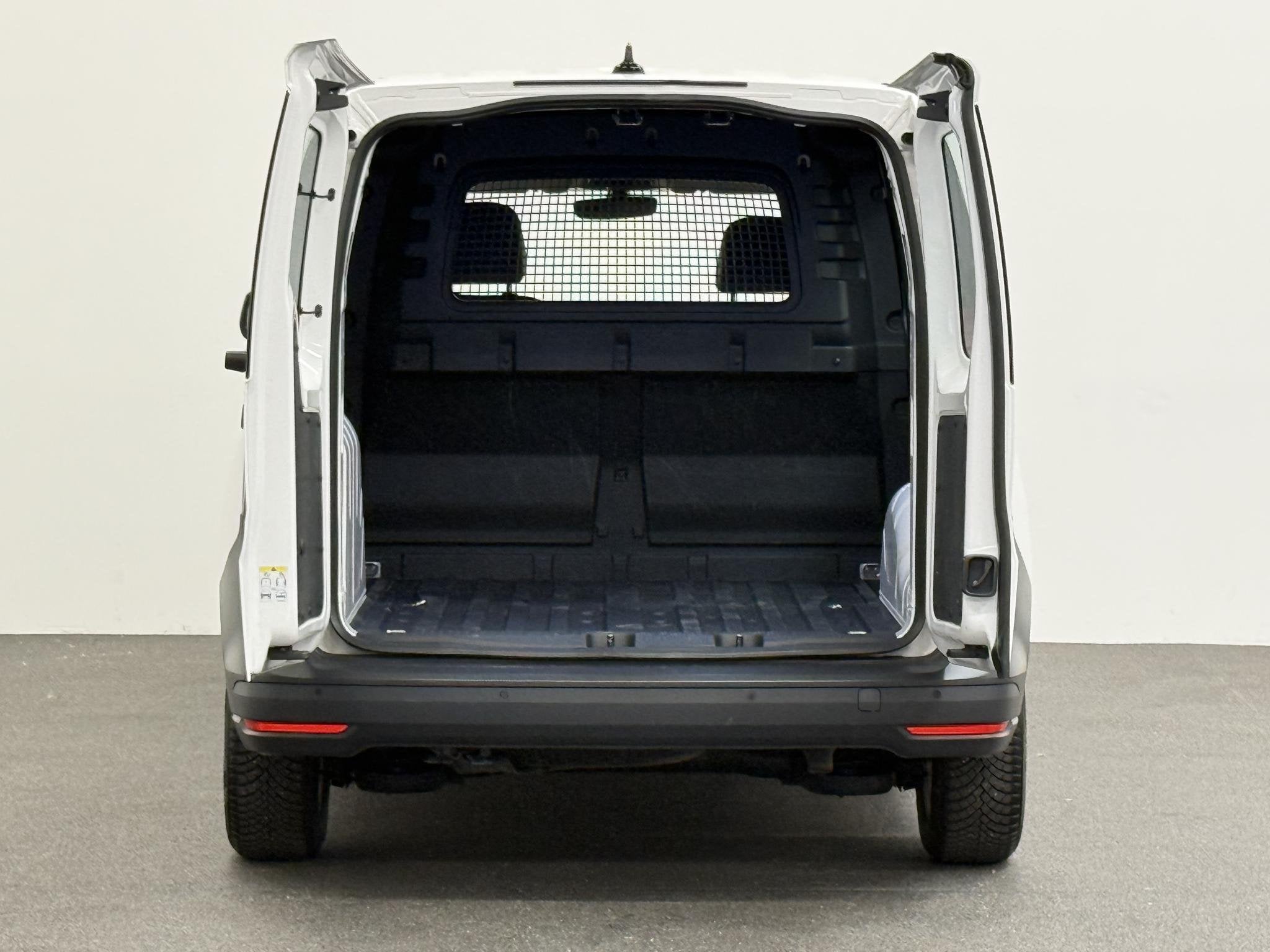 Volkswagen Caddy Cargo 2.0 TDI, Voorwielaandrijving, 1374 kg, Stof, Gebruikt
