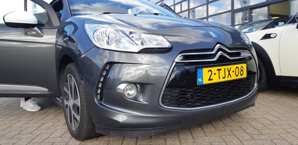 Citroën DS3 1.2 VTI 2014 Grijs, Voorwielaandrijving, 31 €/maand, 1199 cc, Origineel Nederlands