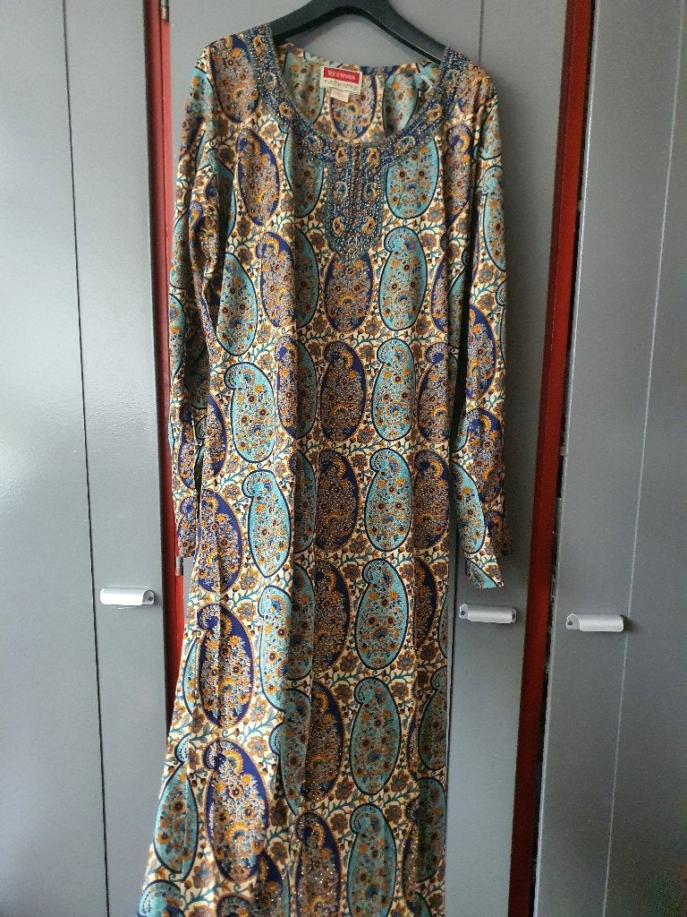 Lange Kaftan Jurk Blauw/Turquoise – L, Ophalen of Verzenden, Zo goed als nieuw, Blauw, Onder de knie
