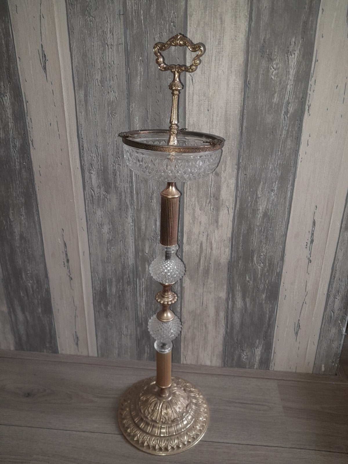 Staande ouderwetse asbak, Ophalen, Glas