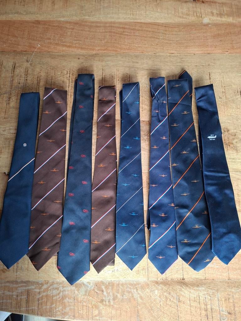 Acht  vintage stropdassen met vliegtuigpatroon (Fokker), Kleding | Heren, Blauw, Fokker, Ophalen of Verzenden, Met patroon