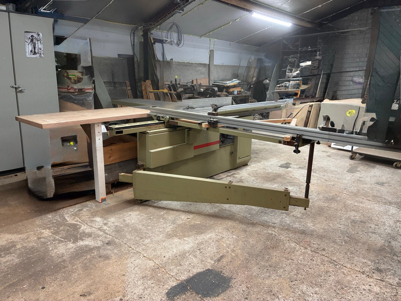 Compacte Formaatzaag met 2500mm Roltafel voor Hobbyist, Ophalen, Gebruikt, Overige typen