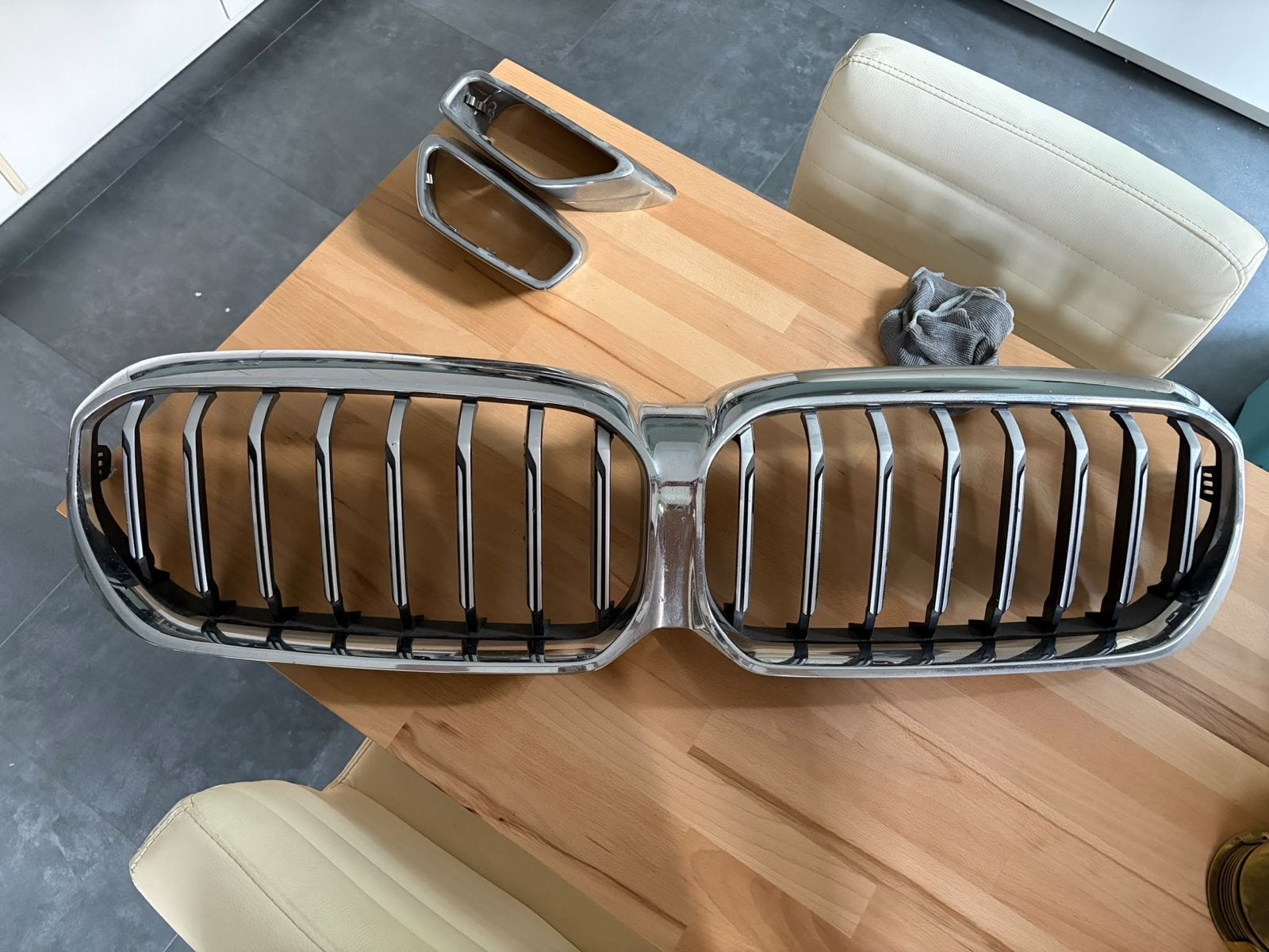 Grill BMW 5-serie Touring (G31), Ophalen, Gebruikt, Voor, BMW