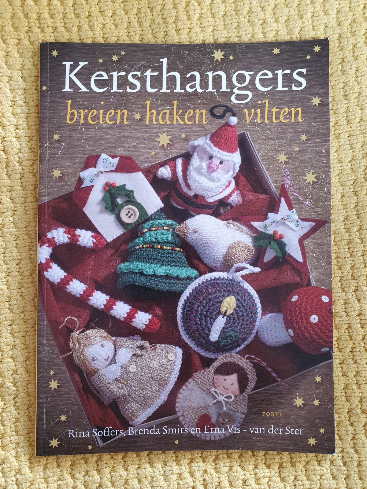 Kersthangers vilten - breien - haken, Boeken, Verzenden, Zo goed als nieuw, Breien en Haken